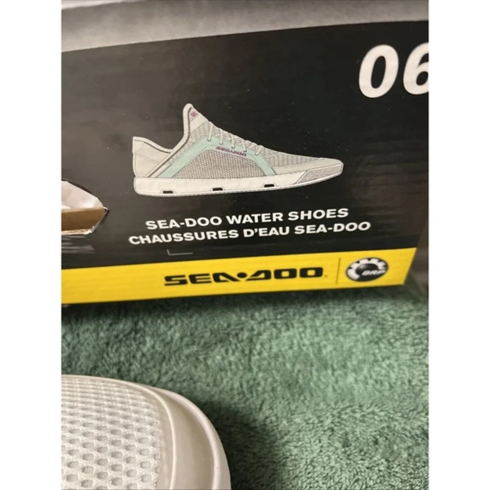 Sea-Doo Water Shoes - Grey Grow  - US Size MENS‎ 6/WOMENS 8 New In Box Unisex